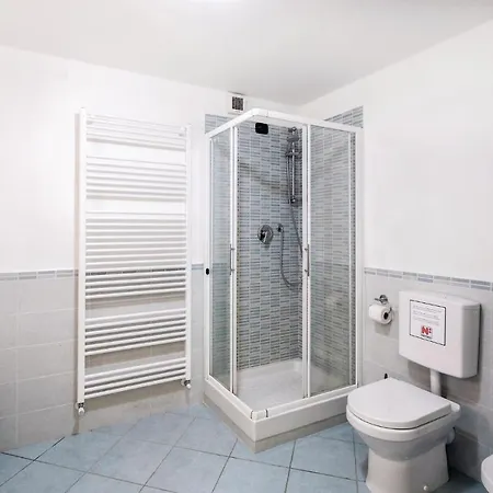 Three-bedroom Holiday Velva -ge- With A Fireplace 03 Castiglione Chiavarese